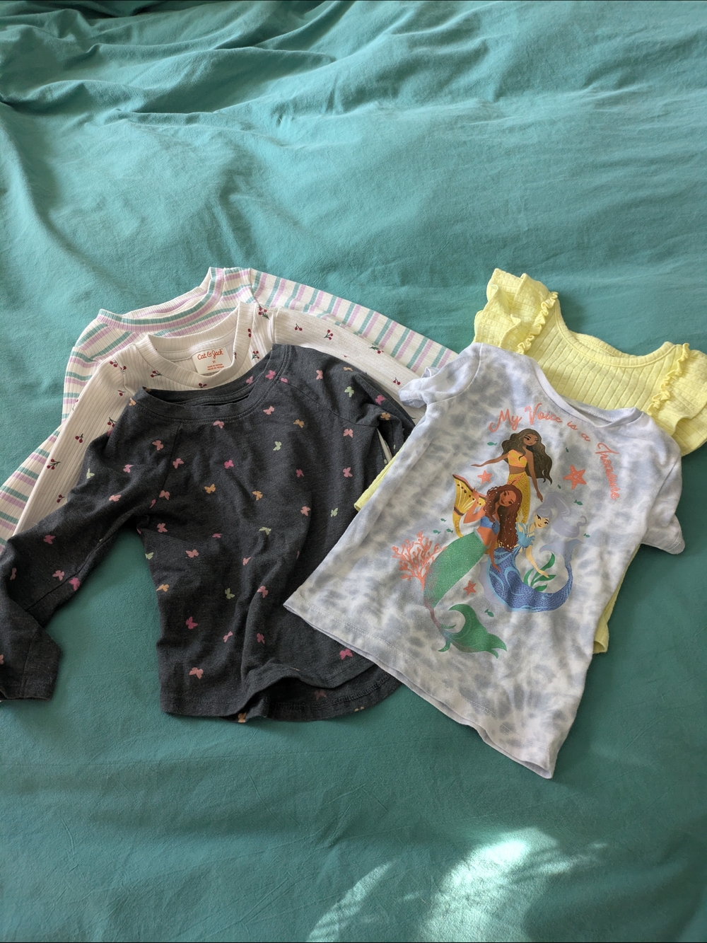 BUNDLE Five Girls 2T Shirts EUC